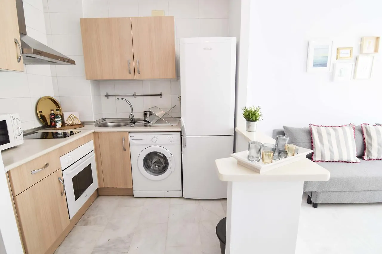 P&P Apartaments Carrera De Capuchinos Malaga Apartament