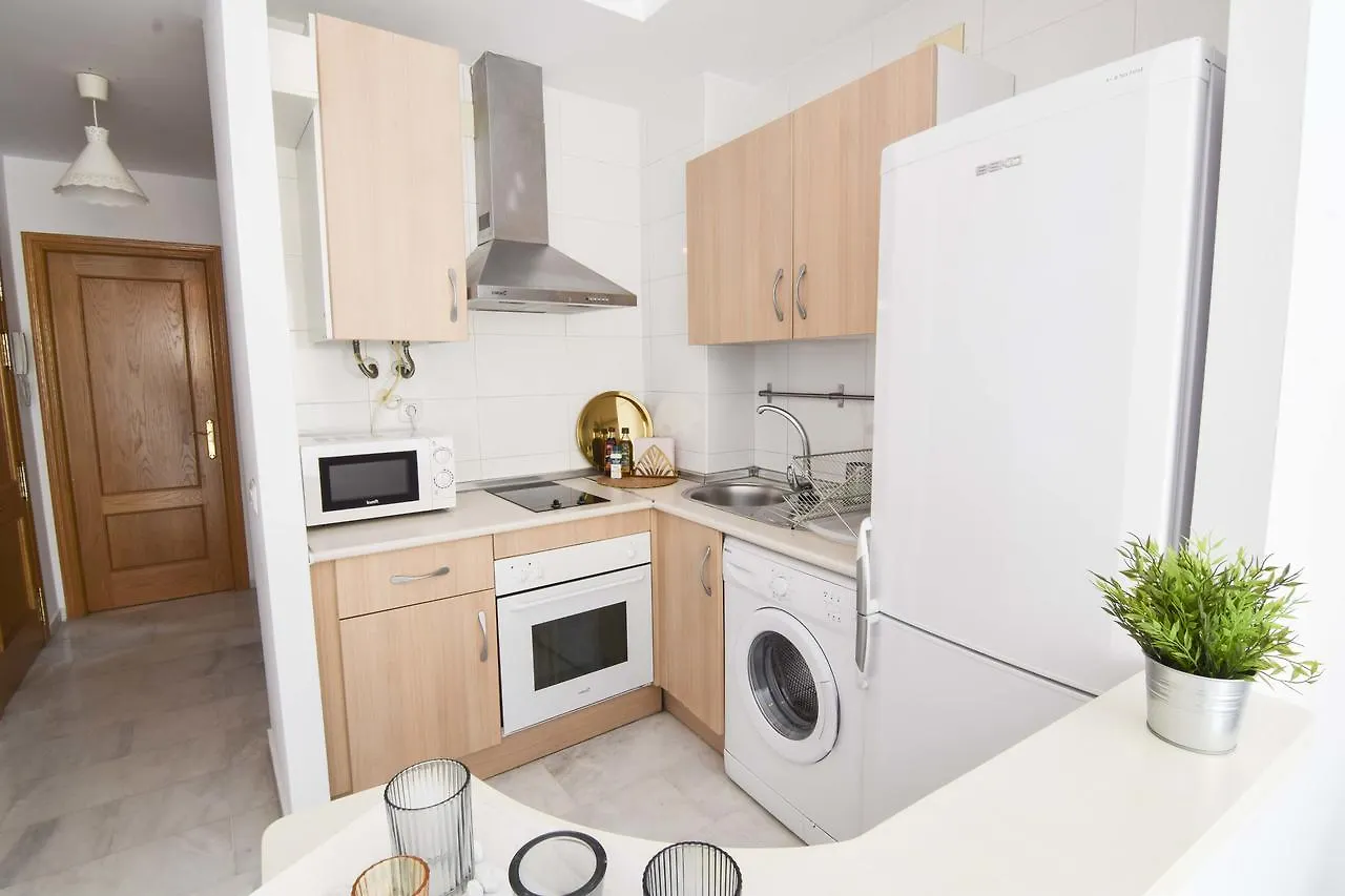 P&P Apartaments Carrera De Capuchinos Malaga Apartament