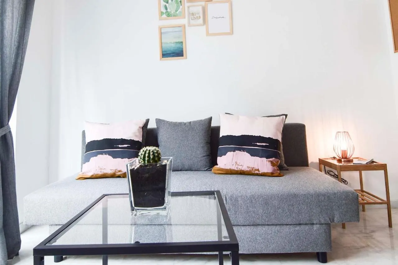 Apartament P&P Apartaments Carrera De Capuchinos Malaga